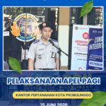 Pelaksanaan apel pagi